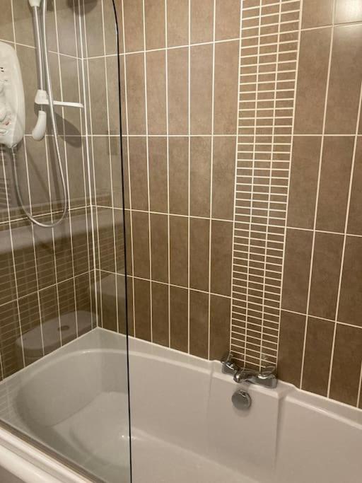 Beautiful 2 Bedroom Flat Overlooking Golf Course Carnoustie Exteriör bild