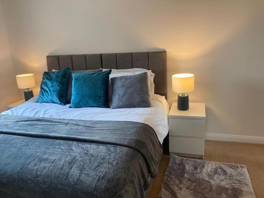 Beautiful 2 Bedroom Flat Overlooking Golf Course Carnoustie Exteriör bild